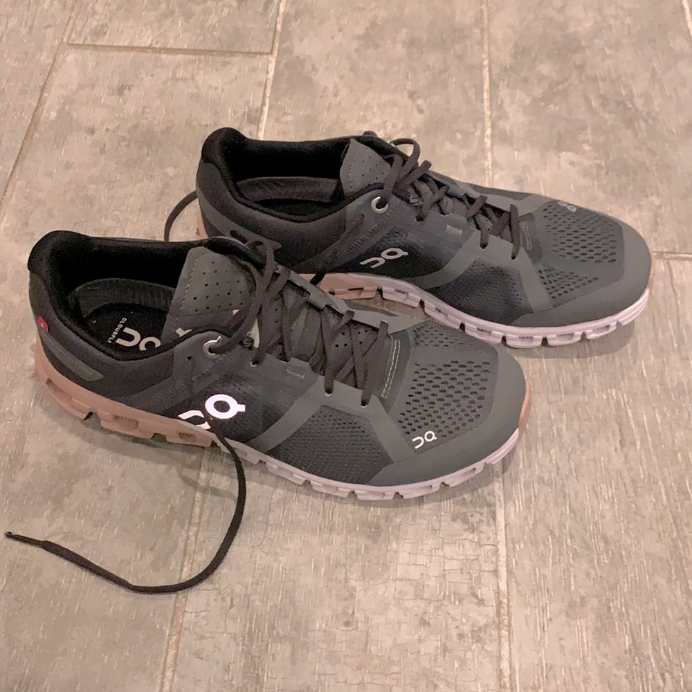 On - Swedish CLOUDFLOW sneakers - 7.5 / 38.5